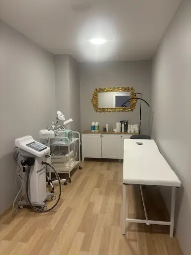 Ayşegül Estetik Güzellik Merkezi
