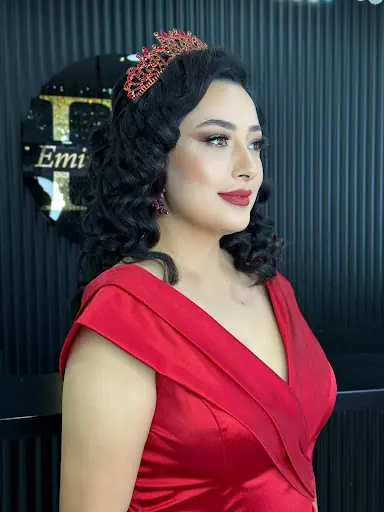 Kuaför Emine Sazak