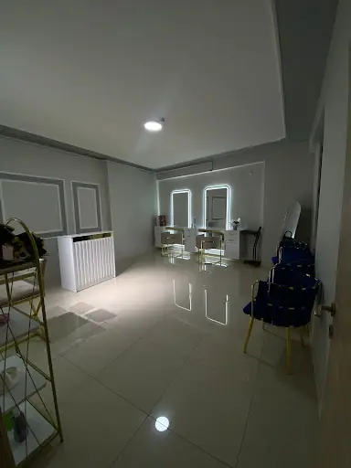 Damla Nur Kuaför Mekaup Studio 4