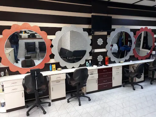 Levent Senem Kuaför 2