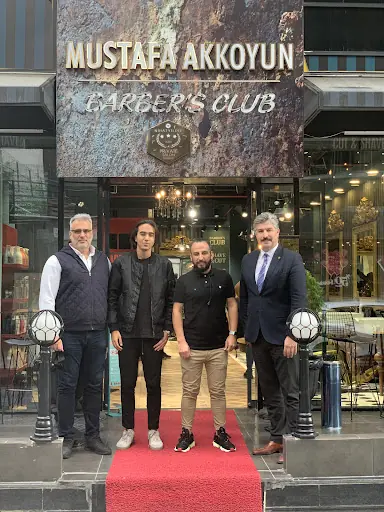 Mustafa Akkoyun Erkek Kuaförü & Güzellik Salonları 2