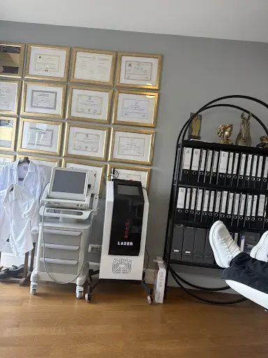 Arya Esthetic – Tırnak / Nail Studio, İstanbul (4. fotoğraf)
