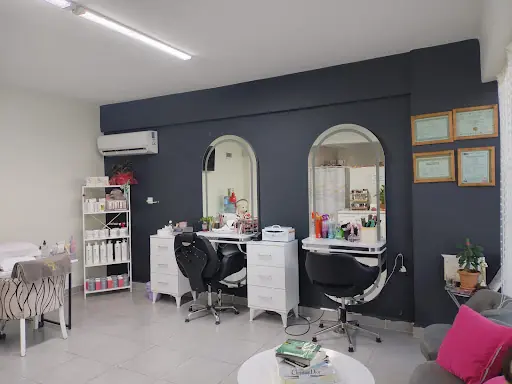 Küçük Işıltı Güzellik Salonu 2