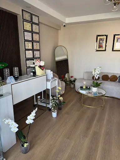 TALIA BEAUTY STUDIO