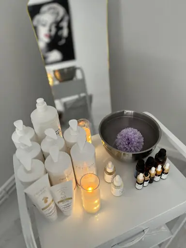 Gülcan Pehlivan Official – Tırnak / Nail Studio, İstanbul