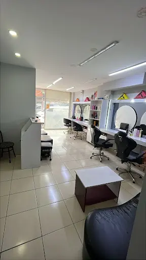 Cemal Bayan Kuaförü 2