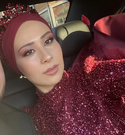 Ahsen Poyraz Makeup Studio