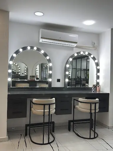 Yasemin Bağ Make Up Studio 3