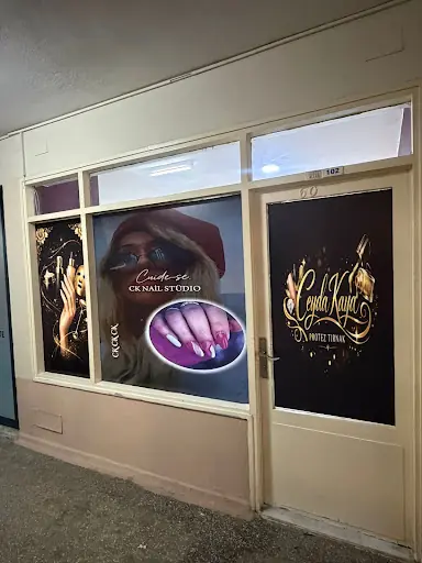 Gemlik Ceyda Kaya Nail Studio | Protez Tırnak 4