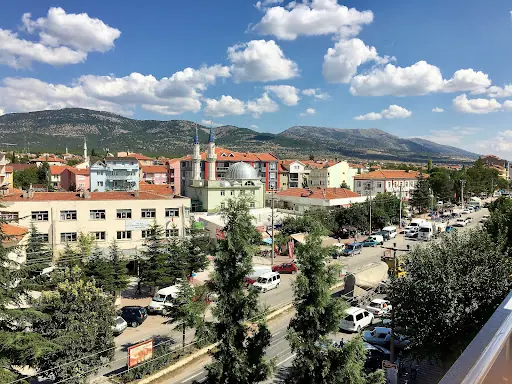 Sivaslı 4