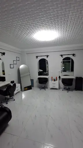 Sıla sağlam touch hair studio 3
