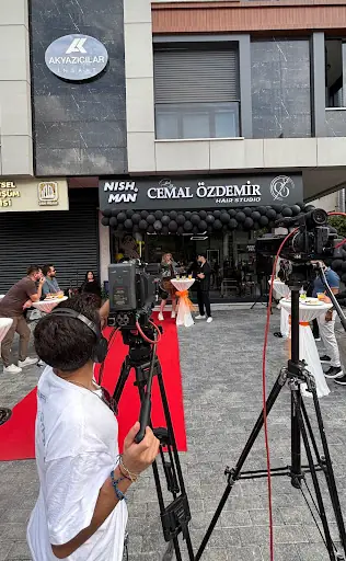 By Cemal Özdemir Erkek Kuaförü