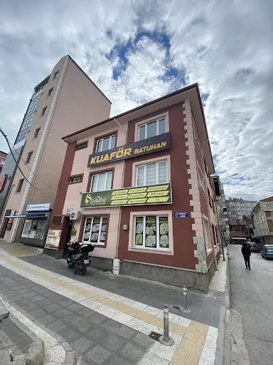 Kuaför Batuhan ÇORUMUN EN İYİSİ