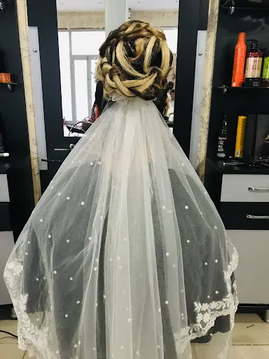 Diva Bayan Kuaförü 2