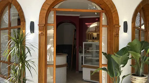 Büyükada Saatli Meydan 2
