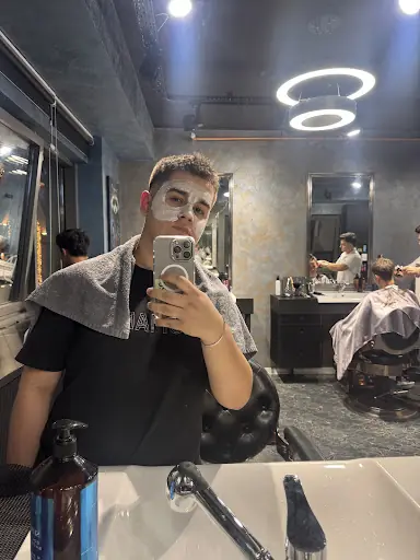 The Gentleman Studio 4