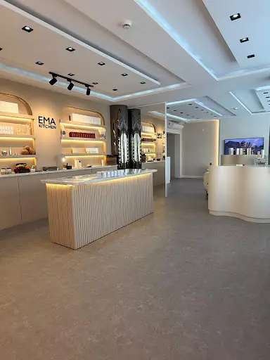 Ema Beauty Nişantaşı – Tırnak / Nail Studio, İstanbul