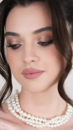 Hikmet Karabulut Makeup & Hair Studio 3
