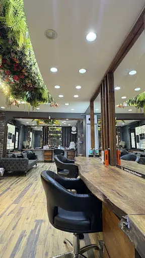 MURAT UĞUR HAİRDRESSER 4