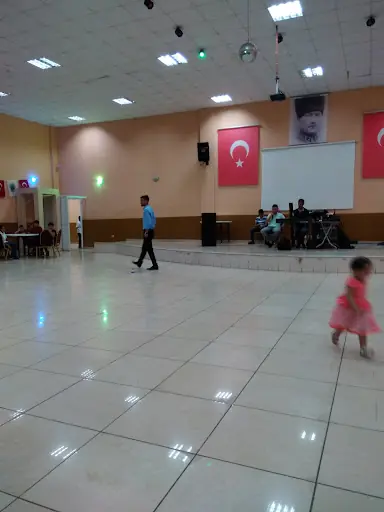 Karaisalı Belediyesi Düğün Salonu