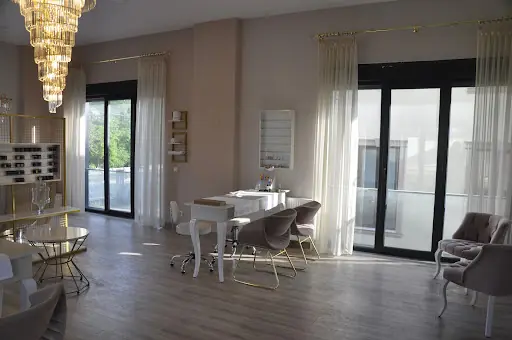 Kuvars nail spa – Tırnak / Nail Studio, İstanbul
