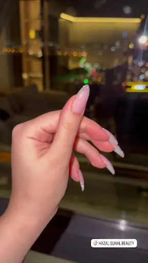 Hazal Sunal Beauty Studio-Ankara Protez Tırnak-Kalıcı Oje-My Lamination-Cilt Bakımı-Buz Lazer-Protez Tırnak-Kirpik Lifting 3