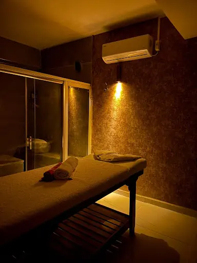 Lush Beauty Spa