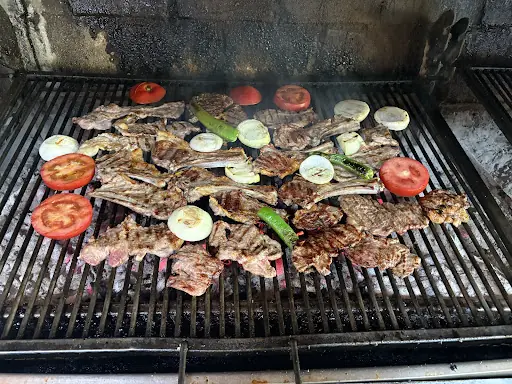 Kardak Bizim Et Yeri