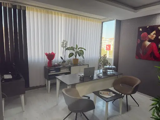 Berivan Kılıç Güzellik Salonu 3