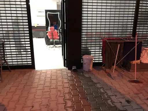 Emel Bayan Kuaför Salonu 4