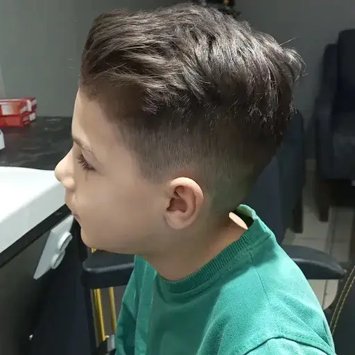 Kuaför Emre Ayhan 3