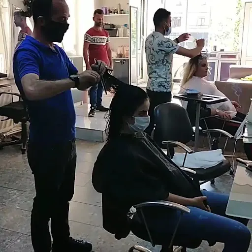 Başkent İmaj Kuaför 3