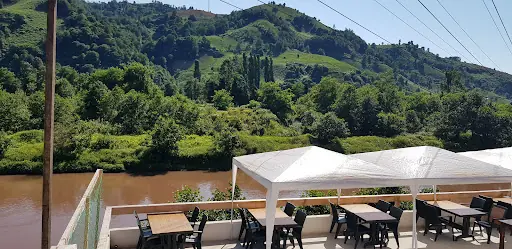 Kardak Bizim Et Yeri 2