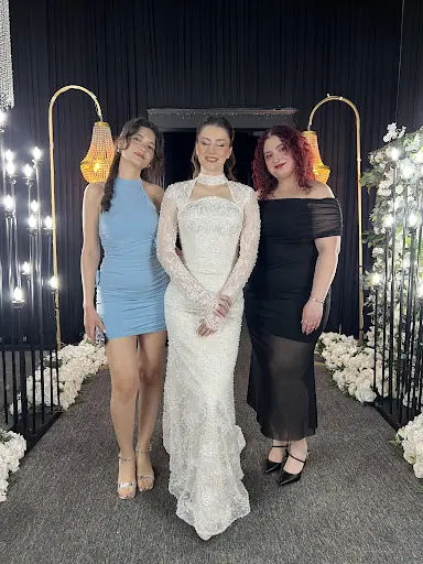 GLAMOUR HAIR & MAKEUP STUDIO