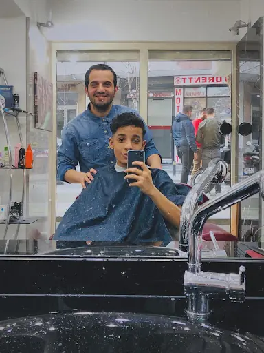 Gümüş Makas Erkek Kuaförü 4