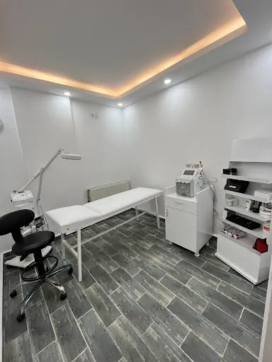 Adeslife Güzellik Merkezi 3