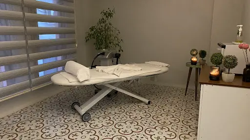 Esen Güzellik Salonu
