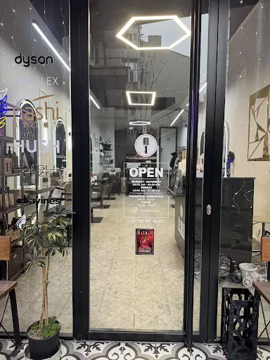 The Brush Art Hair Studio 3