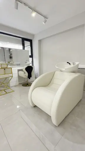 Beyza Yıldırım Hair & Makeup Studio 3