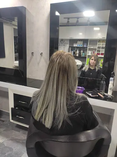 Çağdaş Bayan Kuaförü & Güzellik Salonu