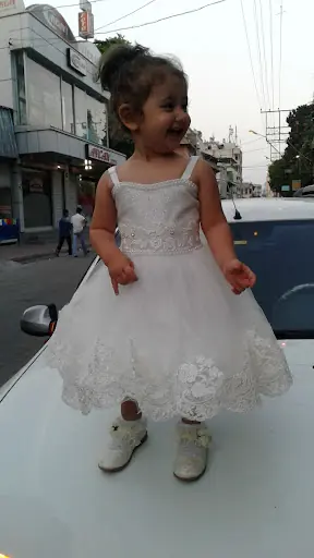 Aycan Serap Kuaför & Ağda Salonu 2