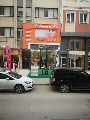 Form&Es Güzellik Merkezi 3