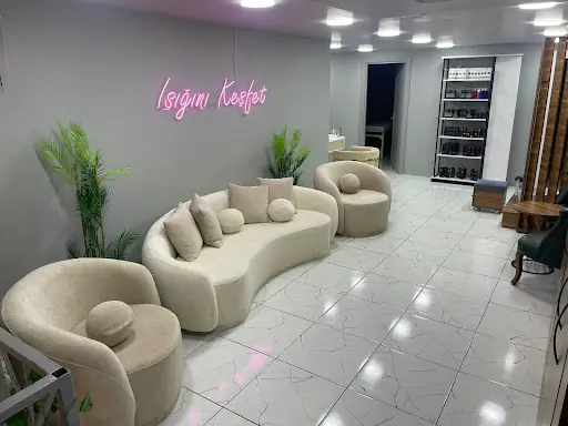 Mrs Paris Kuaför & Güzellik Merkezi PENDİK – Tırnak / Nail Studio, Pendik, İstanbul (4. fotoğraf)