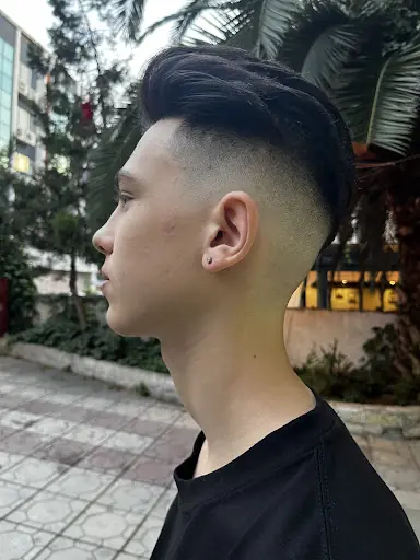 Sanat Berber Unisex Salon 2