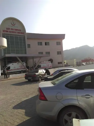 Göynük Şehit Ziya Sarpkaya ilçe devlet hastanesi 3