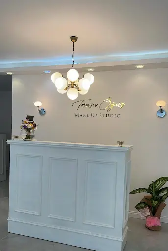 Tansu Öğür Make Up Studio 4