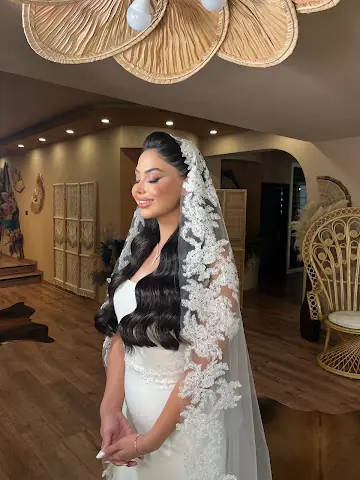Evrim Memili MakeUp Hair Studio 3