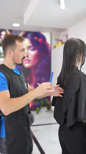 SHE KUAFÖR GÜZELLİK 3
