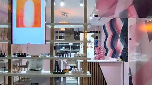 C&M NAIL ART KITCHEN