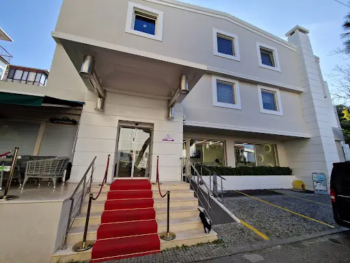 Hermest Hair Clinic | Hair Transplant Turkey Istanbul – Kuaför, İstanbul (2. fotoğraf)